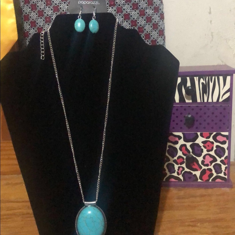 Watch - Picture 2 of 2